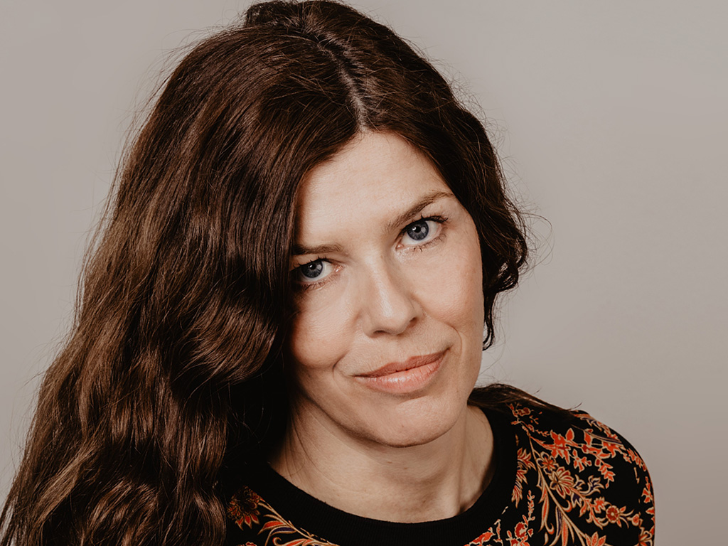 Portrait Mona Bektesi
