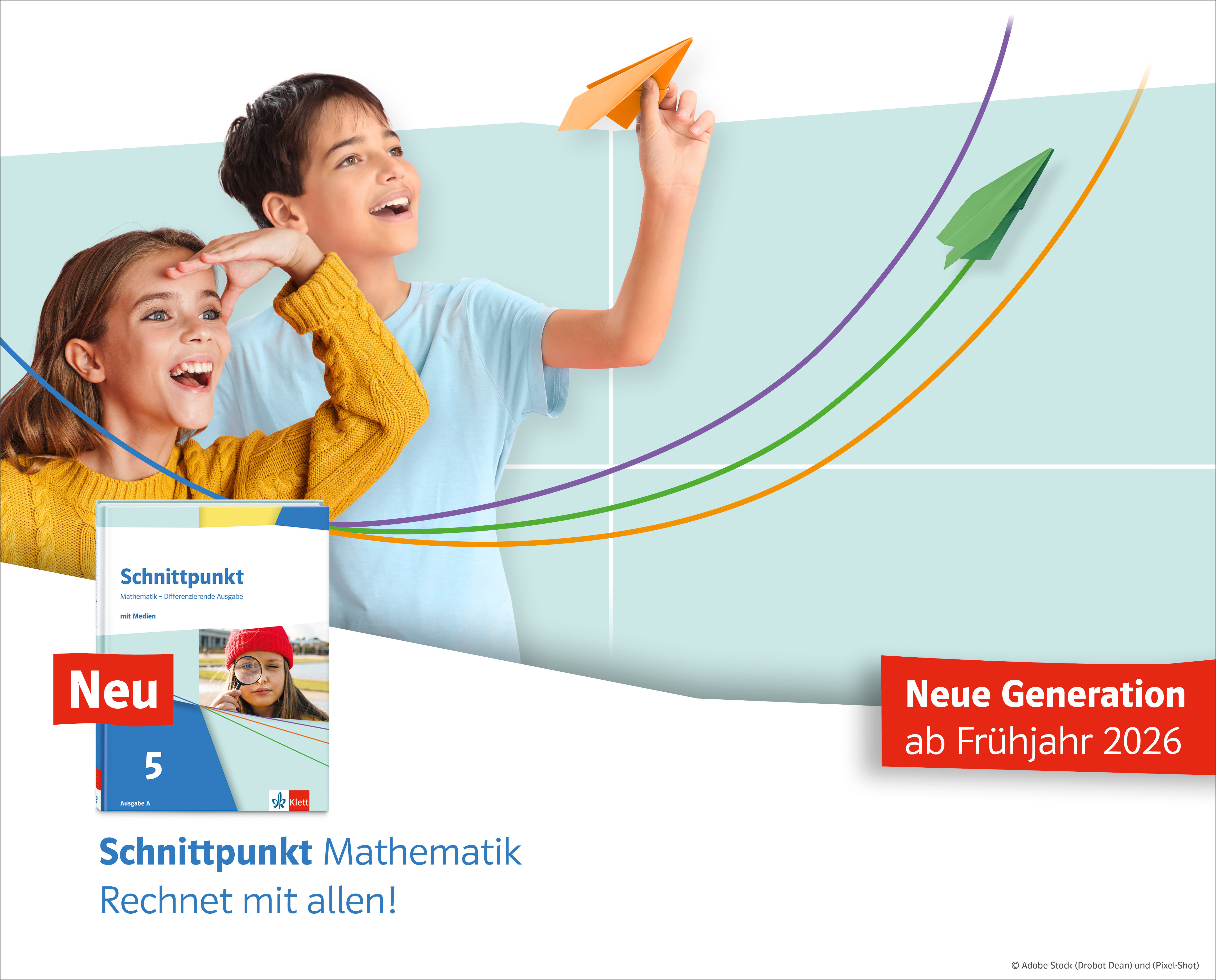 Schnittpunkt Mathematik Schulbuch Klasse 5 neben zwei Kindern mit Papierfliegern
